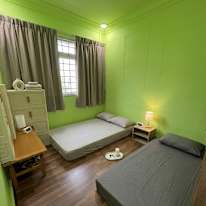 Gayathiri's room
