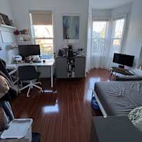 Yan's room