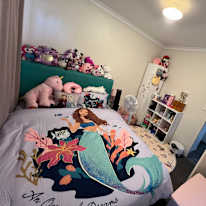 Yolanda's room