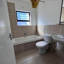 Ongi Sibhidla's room