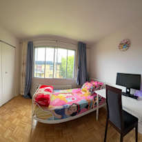 Noureddine's room