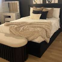 Marilyn Delbello's room