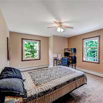 Alberto's room