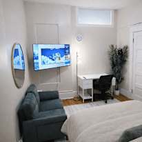 Jeiner Antonio Serrano De Sedas's room
