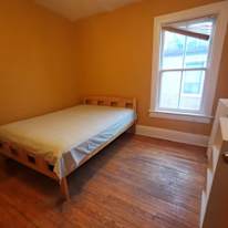 Lolo's room