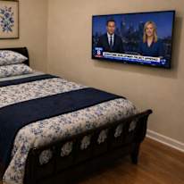 Jeniffer's room