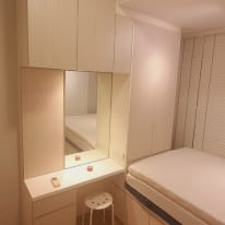 Dave's room
