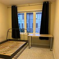 Uberra's room