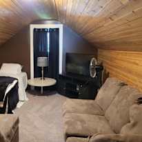 Laural Miles's room