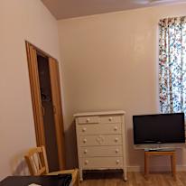 Teri's room