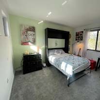 Liz's room