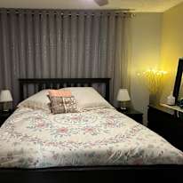 AMANDA ZAPATA's room
