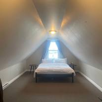 Issa's room