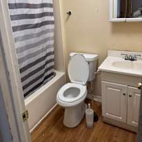 Sloth rentals's room