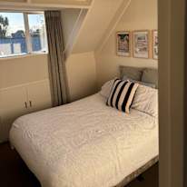 Bridge's room