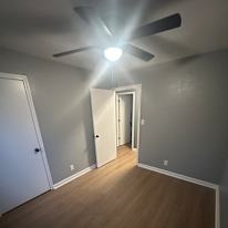 Luis flores's room