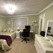 Shireen Keller's room
