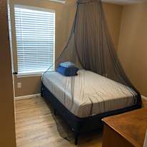 Tom's room