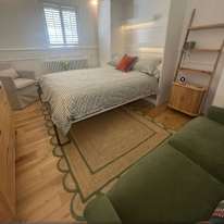 Alex Sabev Jamie's room