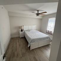 Carlos's room