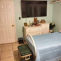 Jan's room