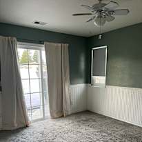 Kari Sampietro's room
