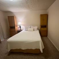 Liz's room