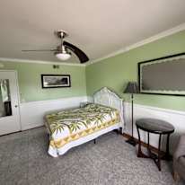 Marie C's room