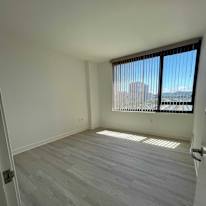 Golden Gate Rentals's room