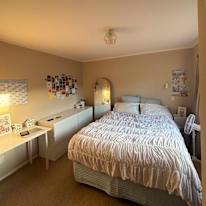 Erena's room