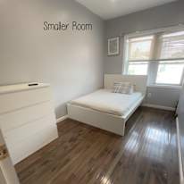 carlos's room