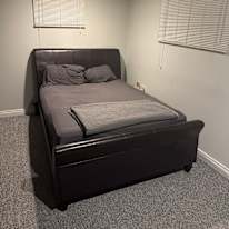 Motaze Cedrick Hope's room