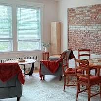 kelly's room