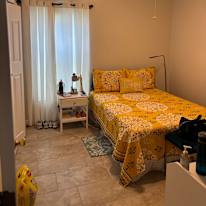 Lisandra Varela's room