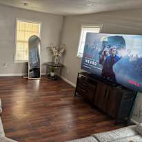 Israel's room