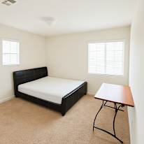Alma medel's room