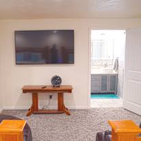 Dustin's room