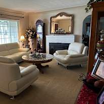 hansel's room