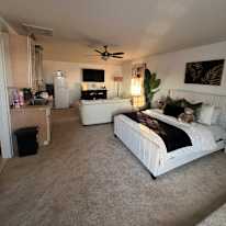 ZUZU's room