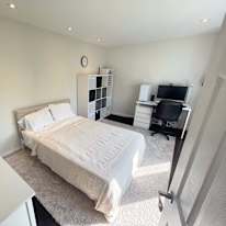 Dan's room