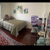 Vida's room