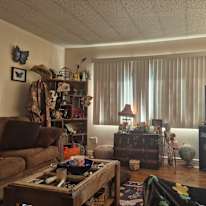 Jen's room