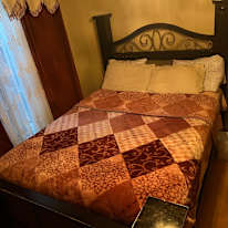 janisleen's room