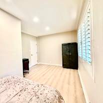 Ric's room