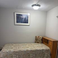 Earl's room