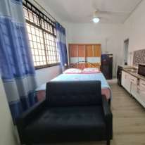 Roomy's room