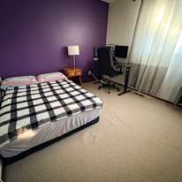 Jun's room