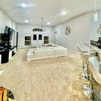 Hannah Nguyen's room