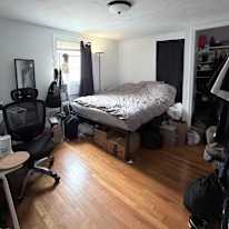 Helena Zeng's room
