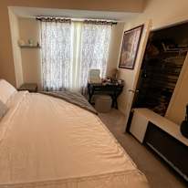 Emzo's room